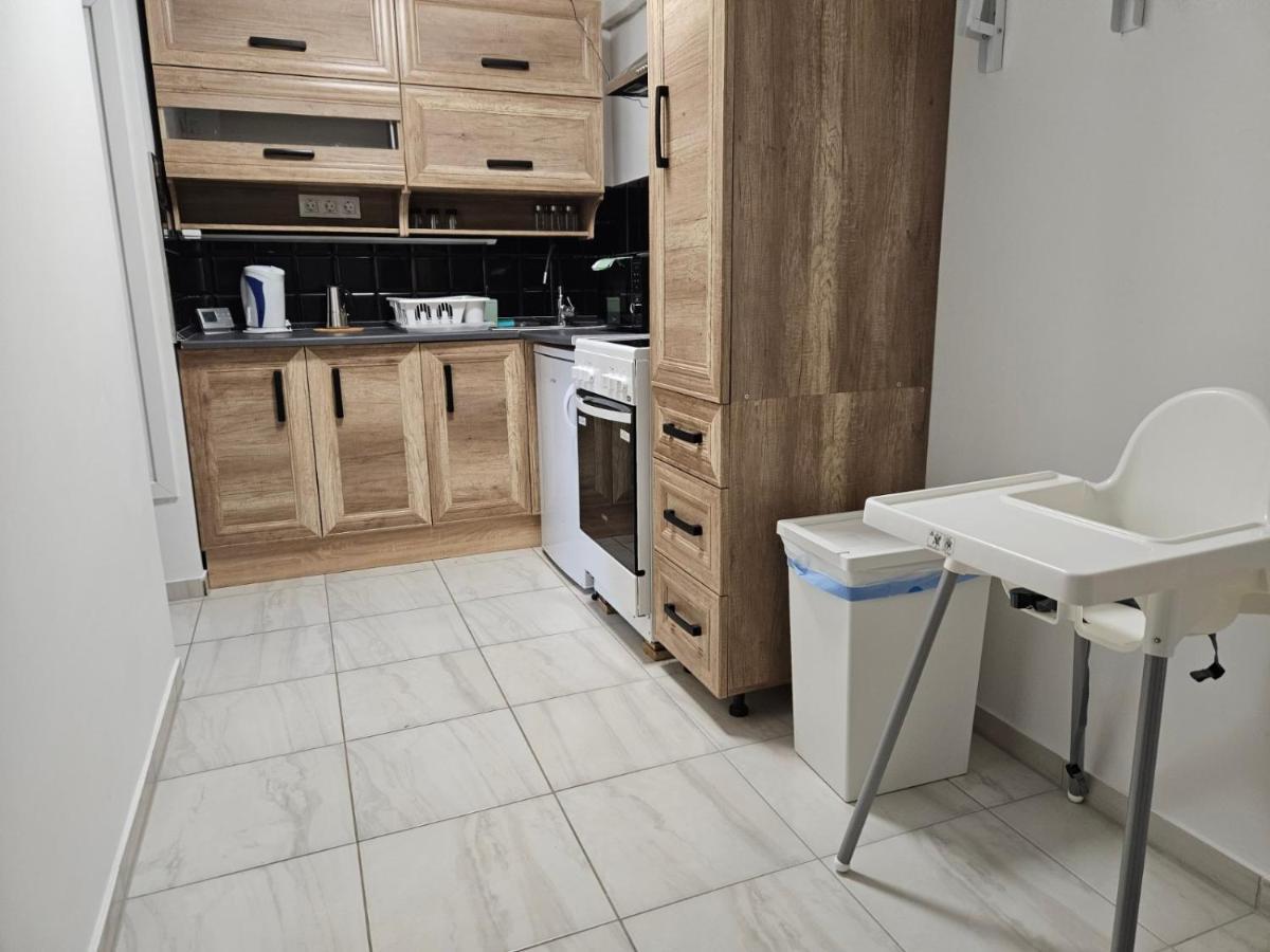 Holiness Apartmanok Segedyn Zewnętrze zdjęcie