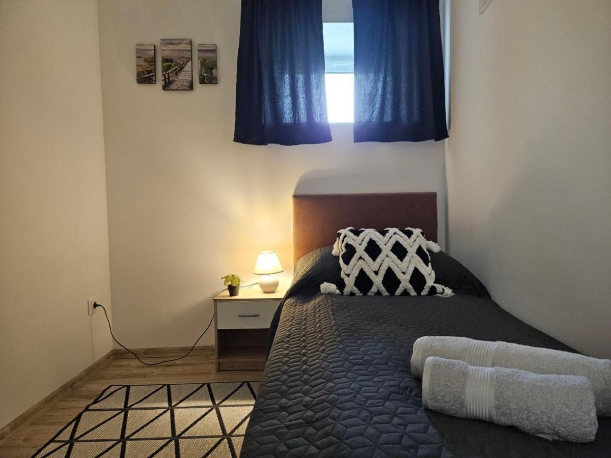 Holiness Apartmanok Segedyn Zewnętrze zdjęcie